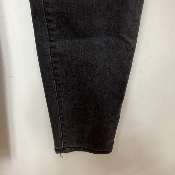 INC skinny Jeans, washed Black, Mid Rise, Regular Fit, size 2, NWT - Picture 3 of 10